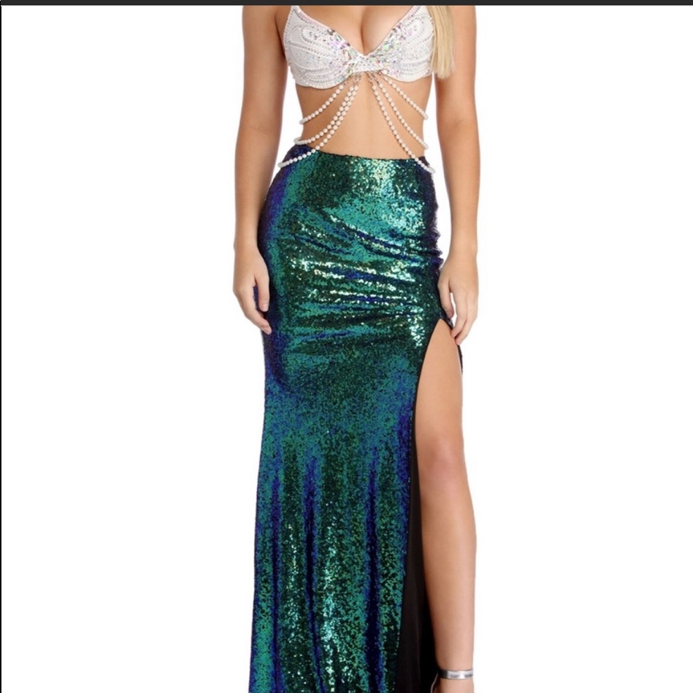 Windsor Mermaid Costume Outfit New SM/MD